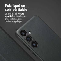 Accezz Étui de téléphone portefeuille en cuir 2-en-1 avec MagSafe Samsung Galaxy S23 FE - Onyx Black