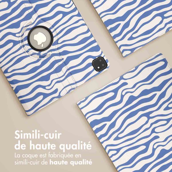 imoshion Coque tablette Design rotatif à 360° iPad Air 13 inch (2024) M2 - White Blue Stripes