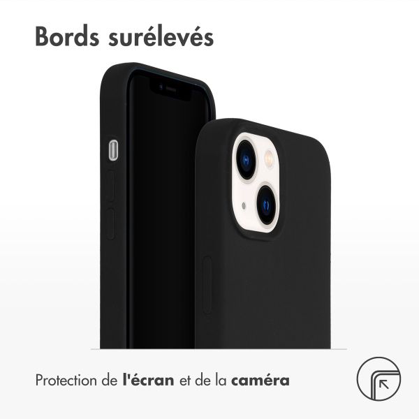 Accezz Coque Liquid Silicone Apple iPhone 14 / 13 - Noir