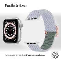 imoshion Bande élastique en nylon Apple Watch Series 1-9 / SE - 38/40/41 mm / Series 10 - 42 mm - Gris clair