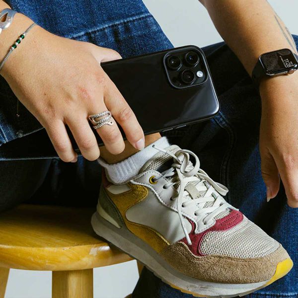 Nomad Coque Sport Apple iPhone 15 Pro - Noir