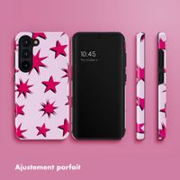 Selencia Coque arrière Vivid Samsung Galaxy S23 - Stars Rubine Red Light Pink