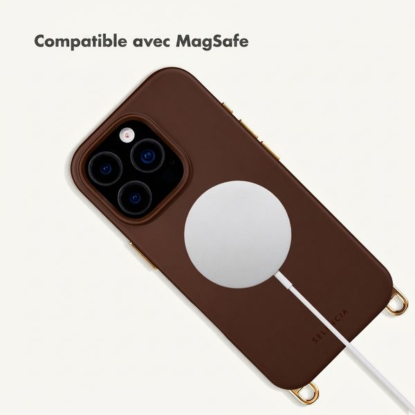 Selencia Coque arrière Rivièra avec MagSafe avec crochets amovibles Apple iPhone 16 Pro - Choco Brown