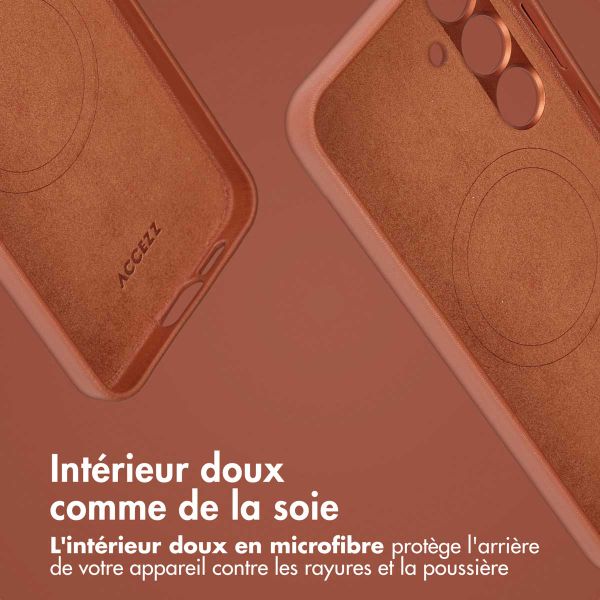 Accezz Étui de télephone portefeuille en cuir 2-en-1 avec MagSafe Samsung Galaxy S23 FE - Sienna Brown