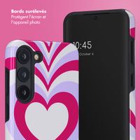 Selencia Coque arrière Vivid Samsung Galaxy S23 - Double Hearts Rubine Red Lilac