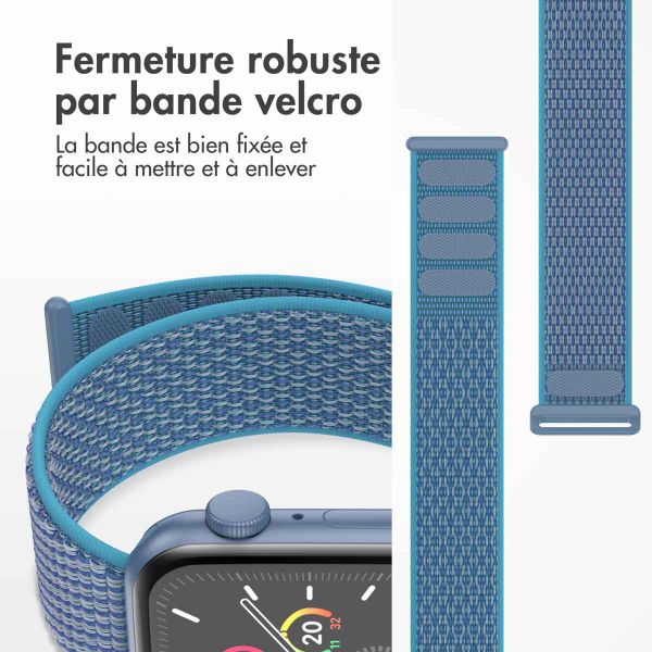 imoshion Bracelet en nylon Apple Watch Series 1 t/m 11 / SE / Ultra (44/45/46/49 mm) - Marine Blue