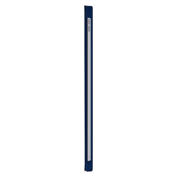 Decoded Textured Sillicon Slim Cover Apple iPad 11 (2025) 11 pouces A16 / iPad 10 (2022) 10.9 pouces - Navy Peony
