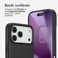 Accezz Coque arrière en cuir avec MagSafe Apple iPhone 17 Pro Max - Onyx Black