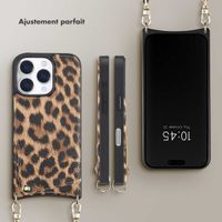 Selencia Coque arrière avec cordon et porte-cartes Nova iPhone 16 Pro - Leopard