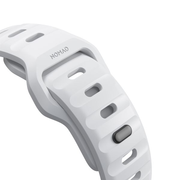 Nomad Bracelet Sport FKM Apple Watch Series 1 á 10 / SE / Ultra (2) (44/45/46/49 mm) - Blanc