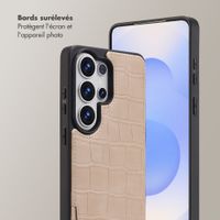 Selencia Coque de télephone Nova Croco avec cordon et porte-cartes Samsung Galaxy S26 Ultra - Beige