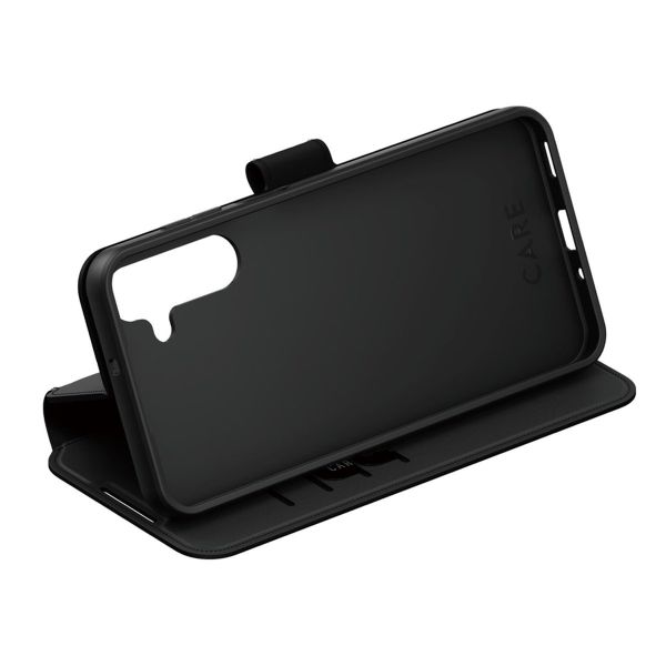 CARE by PanzerGlass Feature Wallet Case w. Kickstand avec MagSafe Samsung Galaxy A16 (5G) - Noir