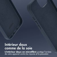 Accezz Coque arrière en cuir avec MagSafe iPhone 14 - Nightfall Blue