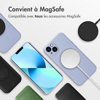 imoshion Coque Couleur avec MagSafe Apple iPhone 13 - Lila