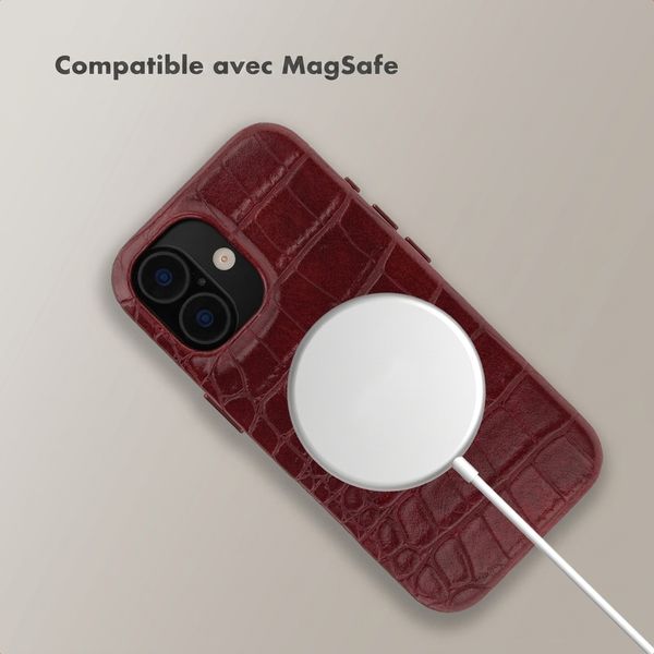 Selencia Coque arrière Croco avec MagSafe Apple iPhone 17 - Burgundy