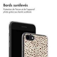 imoshion Coque design pour iPhone SE (2022 / 2020) / 8 / 7 - Desert Dots