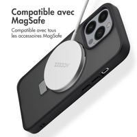 Accezz Coque Ring Stand avec MagSafe Apple iPhone 13 Pro - Noir