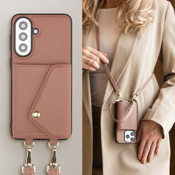 Selencia Coque de télephone Sera avec cordon et porte-cartes enveloppe Samsung Galaxy A57 (5G) - Old Pink