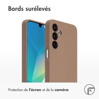 Accezz Coque Liquid Silicone Samsung Galaxy A16 5G - Marron clair