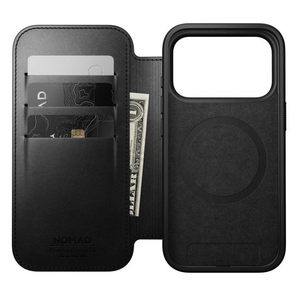 Nomad Étui de style livre folio moderne en cuir Horween avec MagSafe Apple iPhone 17 Pro - Noir