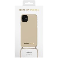 iDeal of Sweden Coque Ordinary Necklace iPhone 11 - Creme Beige