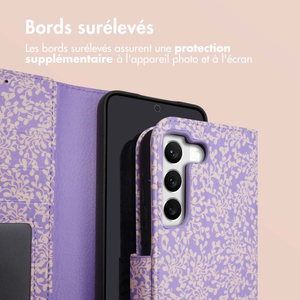 imoshion Étui de télephone portefeuille Design Samsung Galaxy S22 - Purple White Flowers