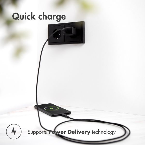 imoshion Chargeur Mural avec câble USB-C vers USB - Chargeur - Textile tissé - 20 Watt - 1,5 mètres - Noir