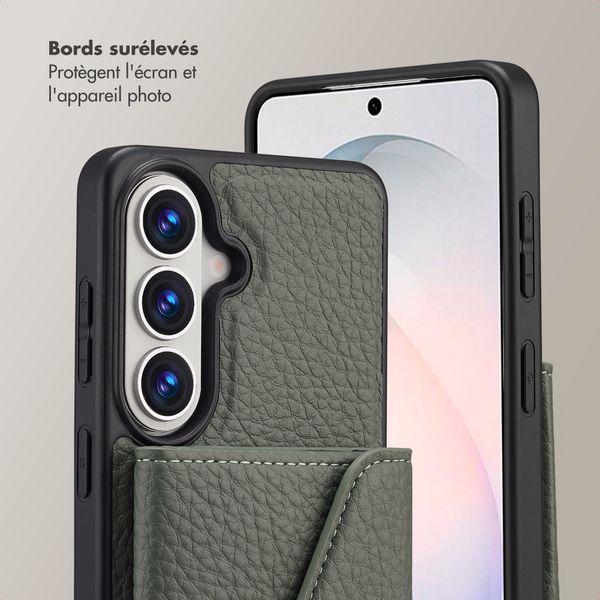 Selencia Coque de télephone Sera avec cordon et porte-cartes enveloppe Samsung Galaxy S26 - Sage Green
