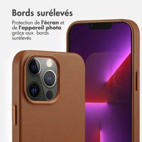 Accezz Coque arrière en cuir avec MagSafe Apple iPhone 13 Pro - Sienna Brown