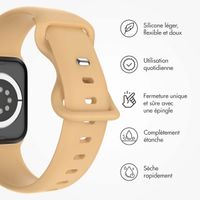 imoshion Bracelet en silicone⁺ Apple Watch Series 1 t/m 11 / SE / Ultra (44/45/46/49 mm) - Taille M/L - Walnut
