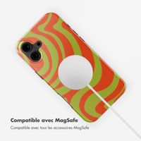 Selencia Coque arrière Vivid Tough avec MagSafe iPhone 16 - Wavy Swirl Orange Fern