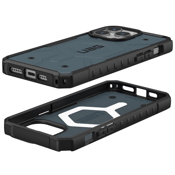 UAG Coque Pathfinder MagSafe iPhone 15 Pro Max - Cloud Blue