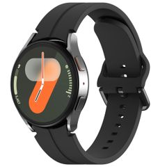 imoshion Bracelet en silicone Samsung Galaxy Watch 7 (40 & 44mm) / Watch 6 (Classic) / 5 40mm & 44mm / 5 Pro / Watch 4 (Classic) / Watch FE - Noir