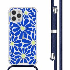 imoshion Coque Design avec cordon Apple iPhone 12 (Pro) - Cobalt Blue Flowers Connect
