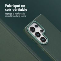 Accezz Coque arrière en cuir avec MagSafe Samsung Galaxy S26 Ultra - Cedar Green