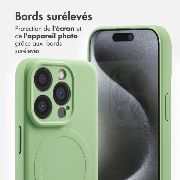 imoshion Coque Couleur avec MagSafe Apple iPhone 15 Pro - Vert