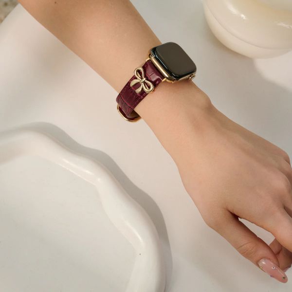 pr4040_mobwife_gold_insituatie_fr_FR_1