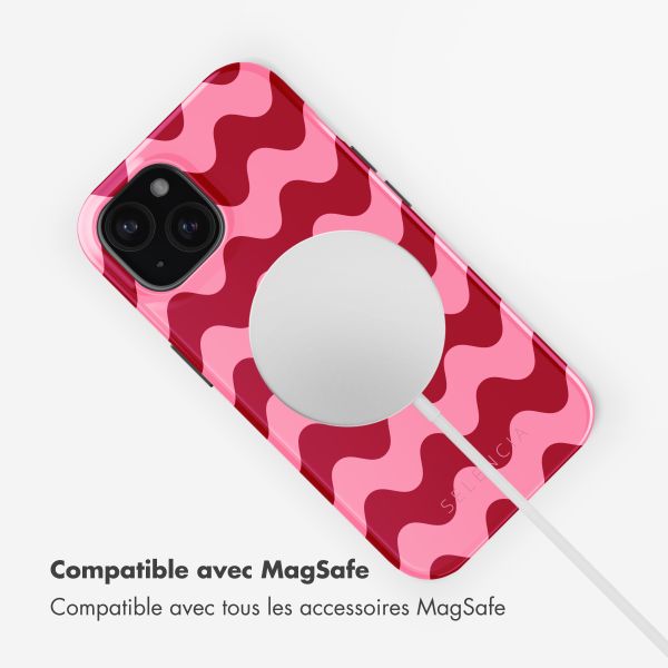 Selencia Coque arrière Vivid Tough avec MagSafe iPhone 15 - Wave Vibes Lipstick