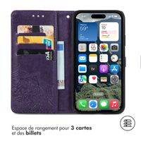 imoshion Etui de téléphone portefeuille Mandala iPhone SE 4 - Violet