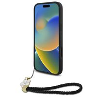 Guess Coque Grained MagSafe avec Flower Charm Strap iPhone 16 Pro - Noir