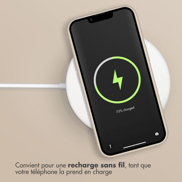 Accezz Coque Liquid Silicone Apple iPhone 14 / 13 - Stone