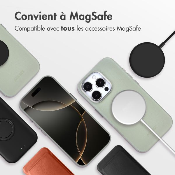 Accezz Coque arrière en cuir avec MagSafe Apple iPhone 16 Pro - Light Grey
