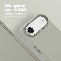 Accezz Coque arrière en cuir avec MagSafe Apple iPhone Air - Light Grey