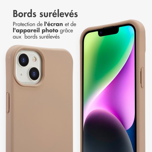 imoshion Coque arrière Color avec cordon amovible et MagSafe Apple iPhone 14 - Nude