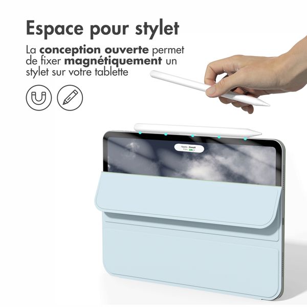 imoshion Magnetic etui de téléphone portefeuille Apple iPad Air 11 pouces (2025) M3 / (2024) M2 / Air 5 (2022) / Air 4 (2020) - Bleu clair
