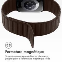 Accezz Bracelet en cuir véritable magnétique Apple Watch | 44/45/46/49 mm - Chocolate Brown
