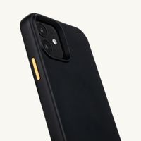 Selencia Coque arrière Rivièra avec MagSafe avec crochets amovibles iPhone 12 / 12 Pro - Velvet Black
