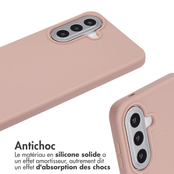 imoshion Coque en silicone avec cordon Samsung Galaxy A57 (5G) - Sand Pink