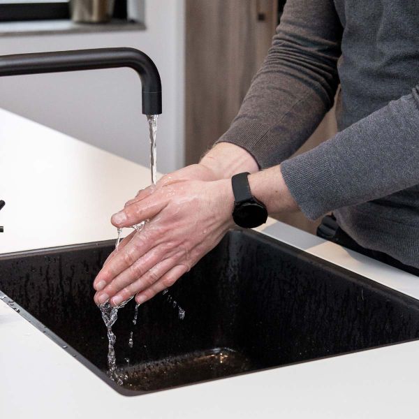 pr2173_zwart_black_insituatie_fr_FR_1