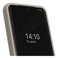 iDeal of Sweden Coque en silicone avec MagSafe Samsung Galaxy S26 - Beige